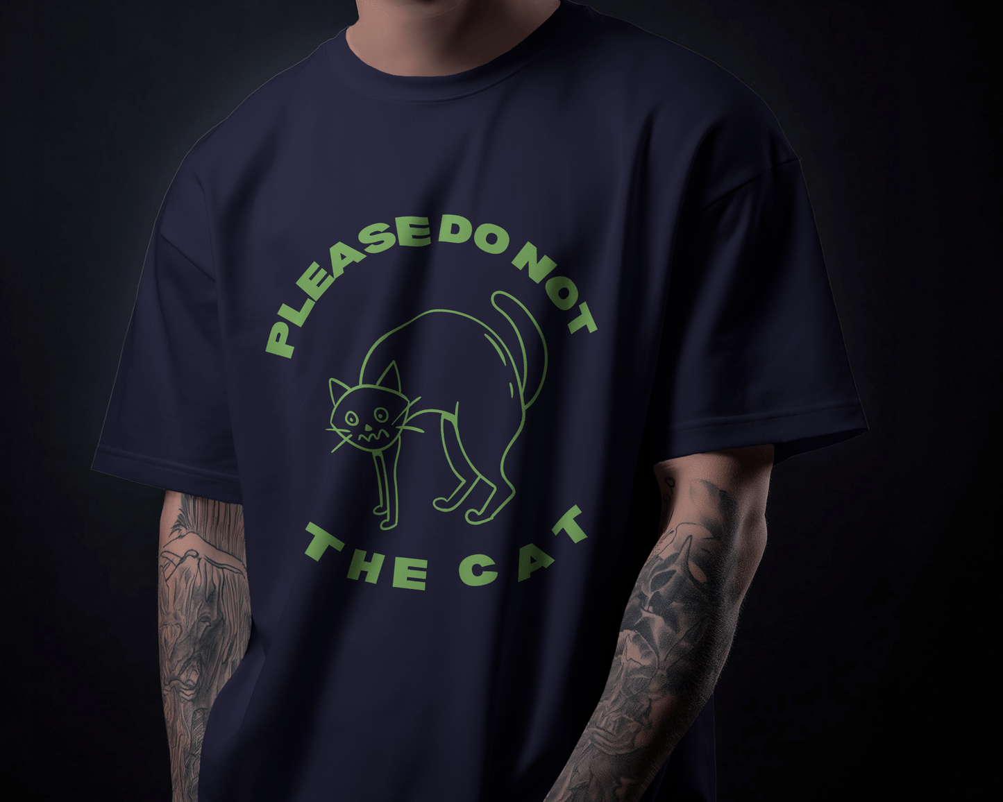 DO NOT THE CAT – Unisex Oversized Tee